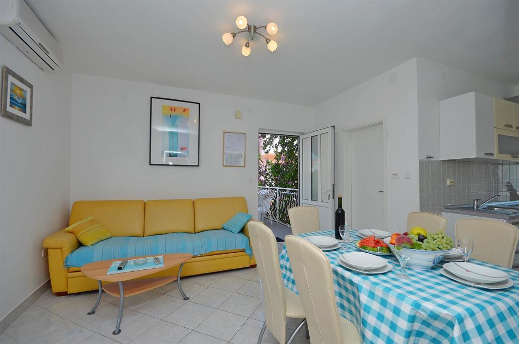 Apartments Sime โวดีเซ ภายนอก รูปภาพ